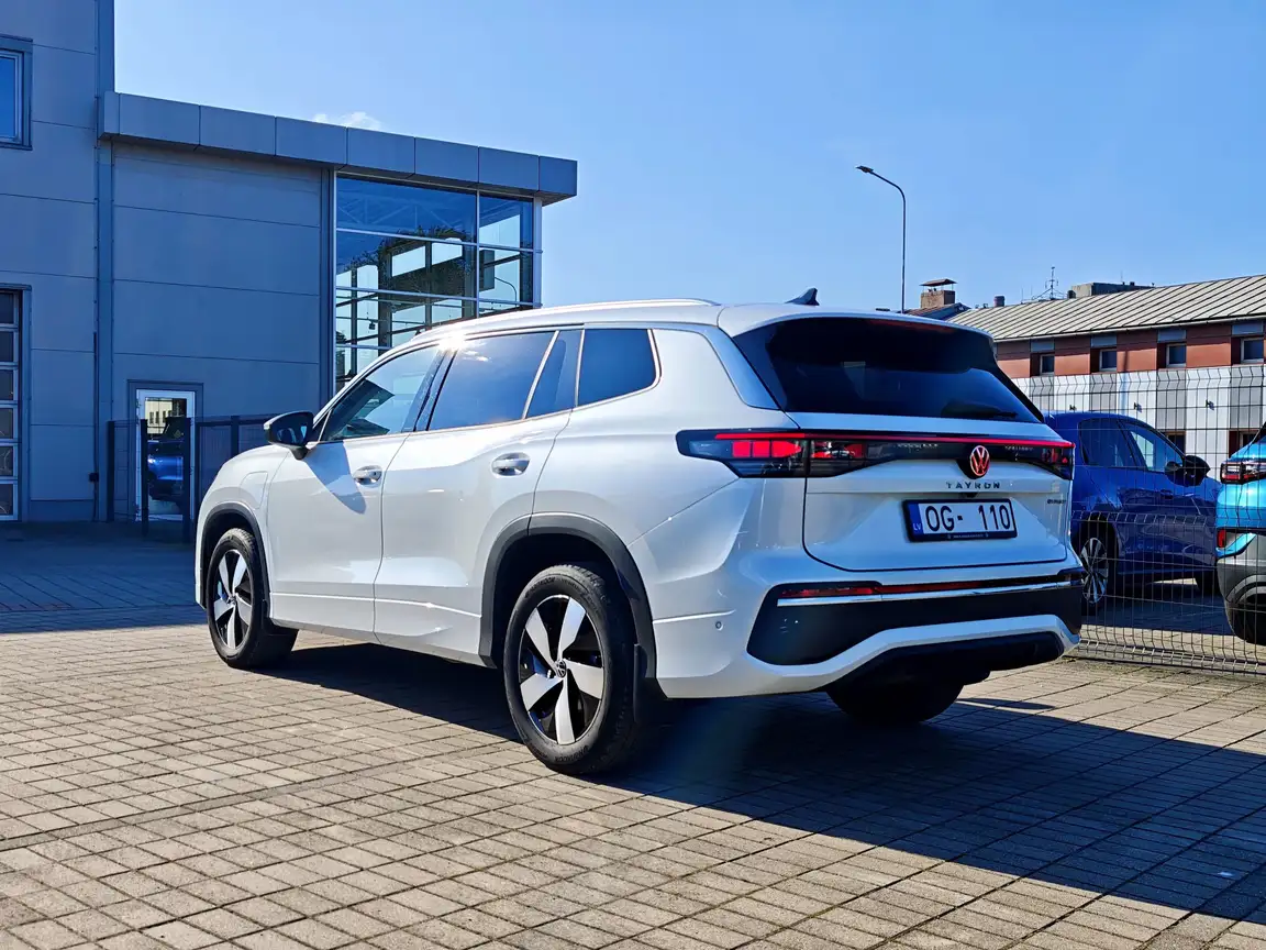 VOLKSWAGEN TAYRON