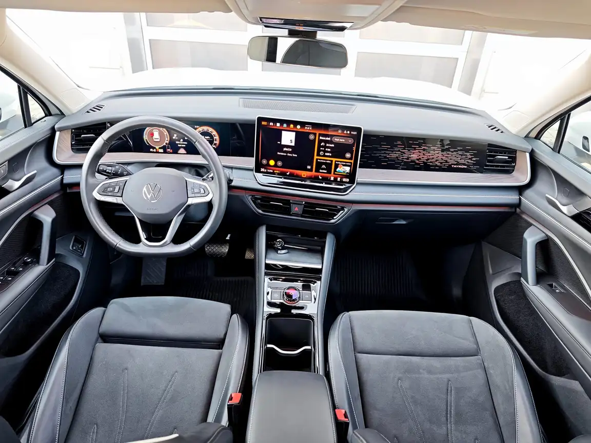 VOLKSWAGEN TAYRON