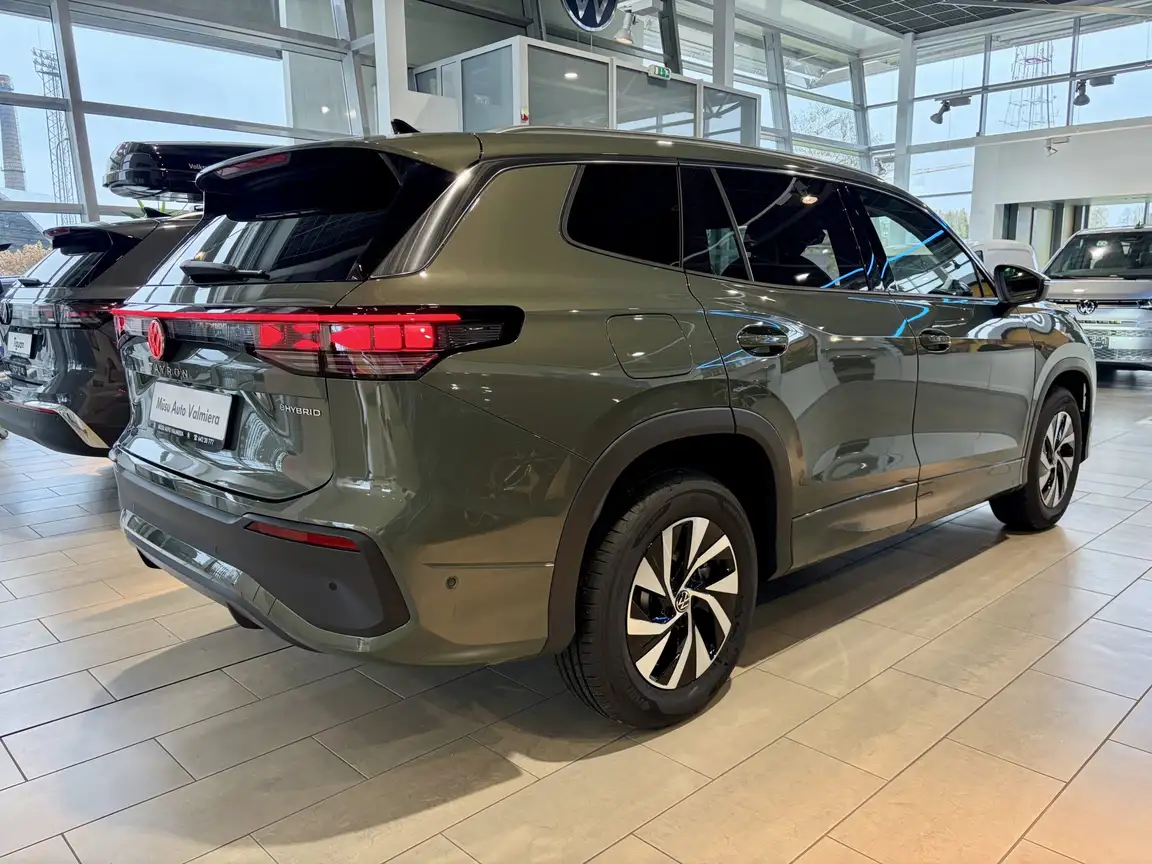 VOLKSWAGEN TAYRON
