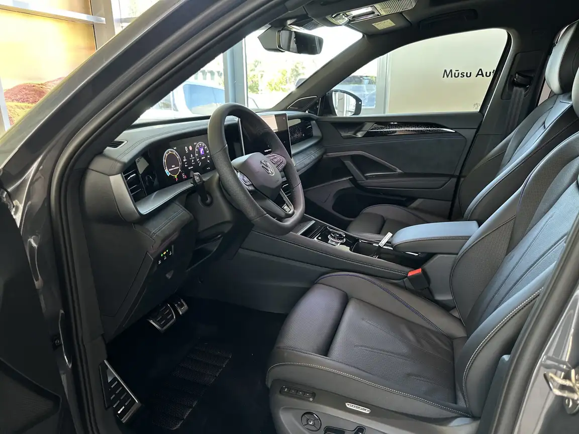 VOLKSWAGEN TAYRON