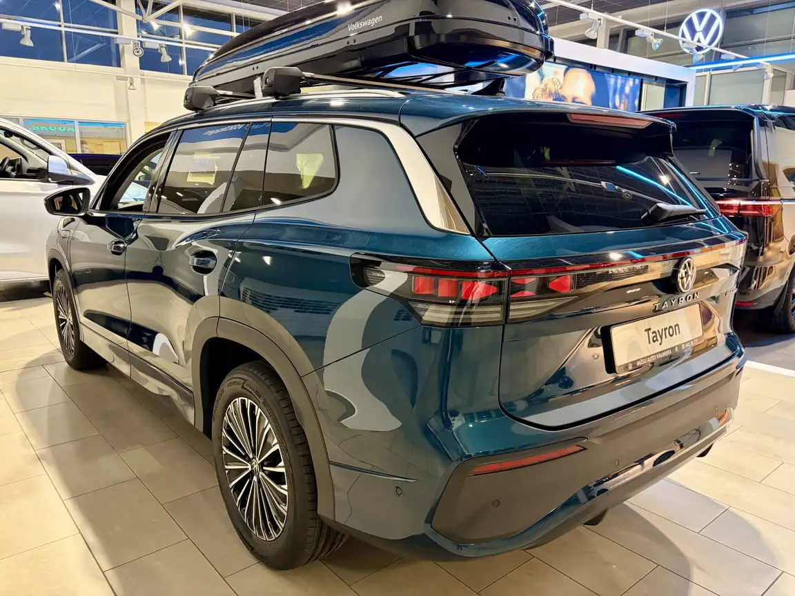 VOLKSWAGEN TAYRON