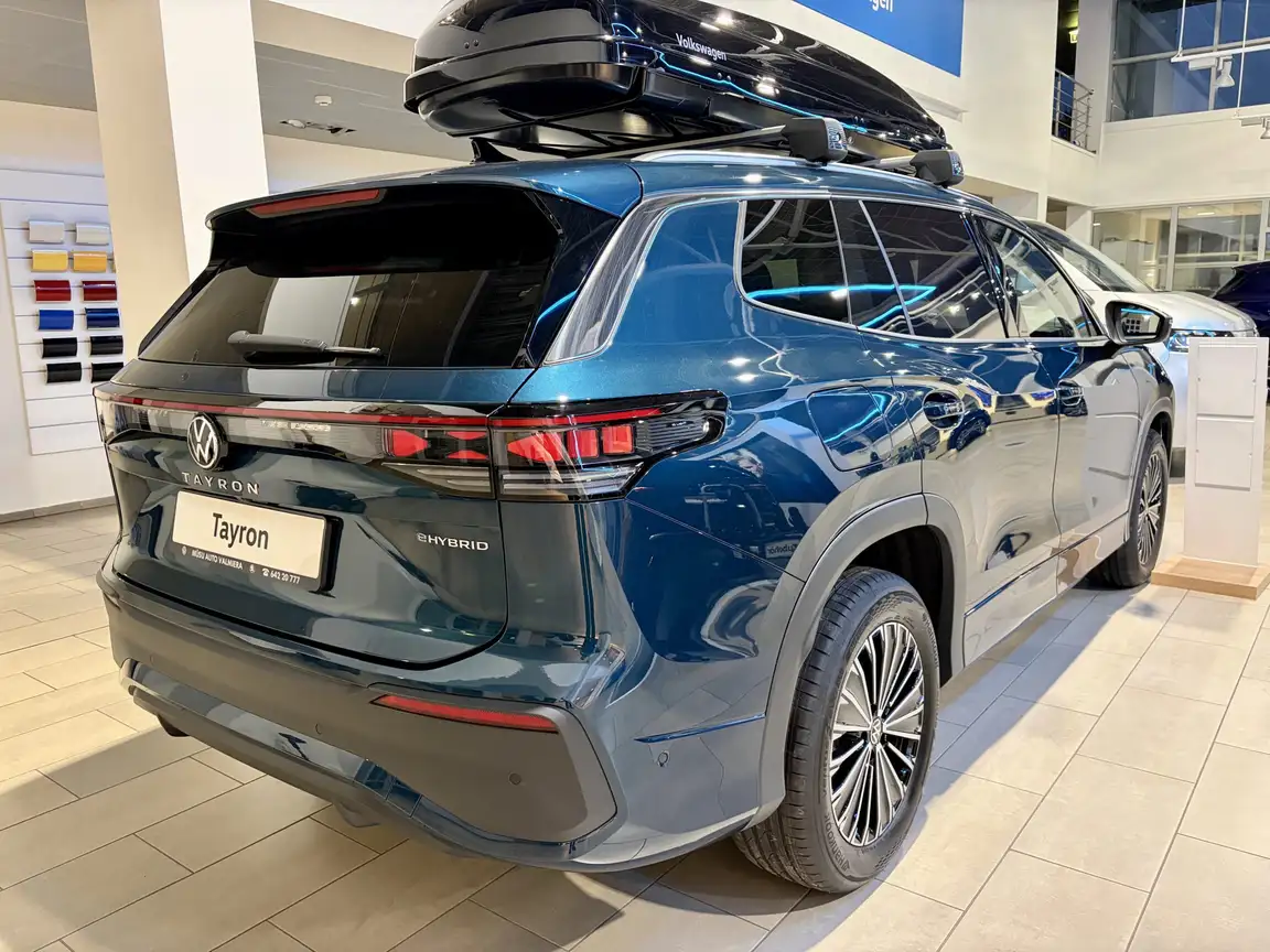VOLKSWAGEN TAYRON