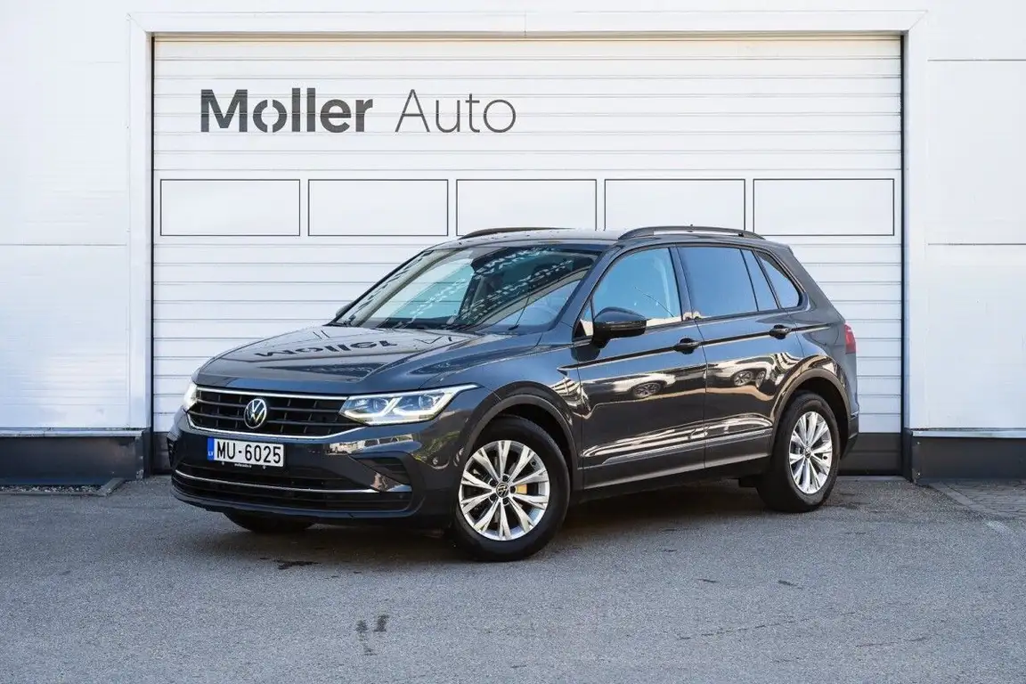 VOLKSWAGEN TIGUAN