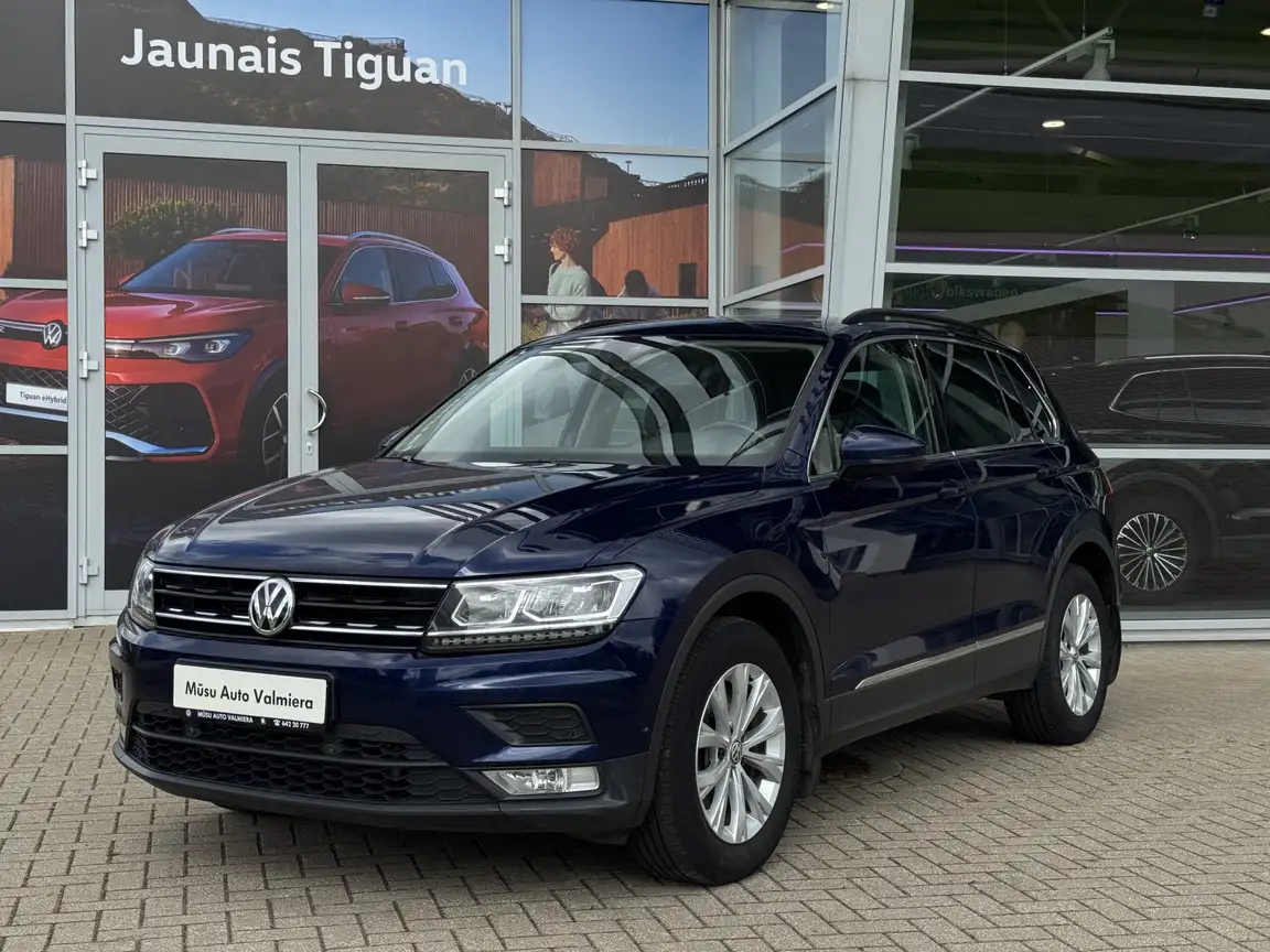 VOLKSWAGEN TIGUAN