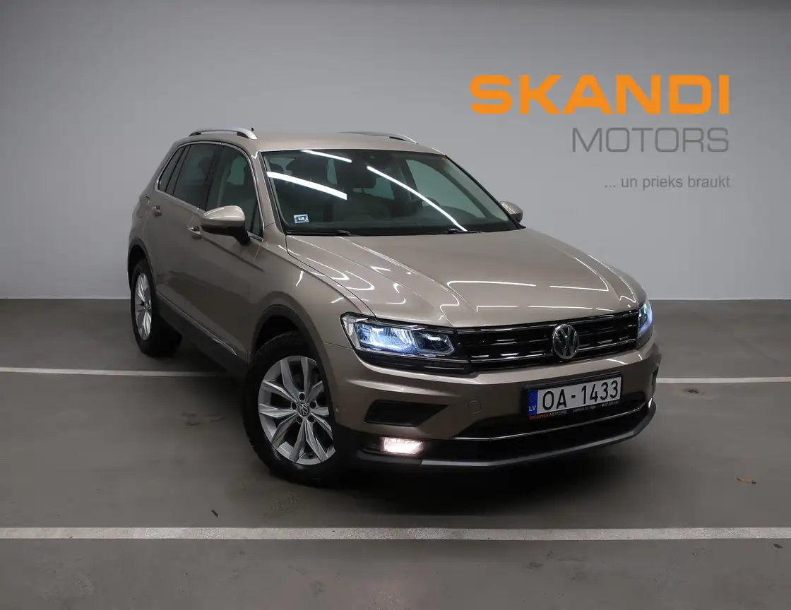 VOLKSWAGEN TIGUAN