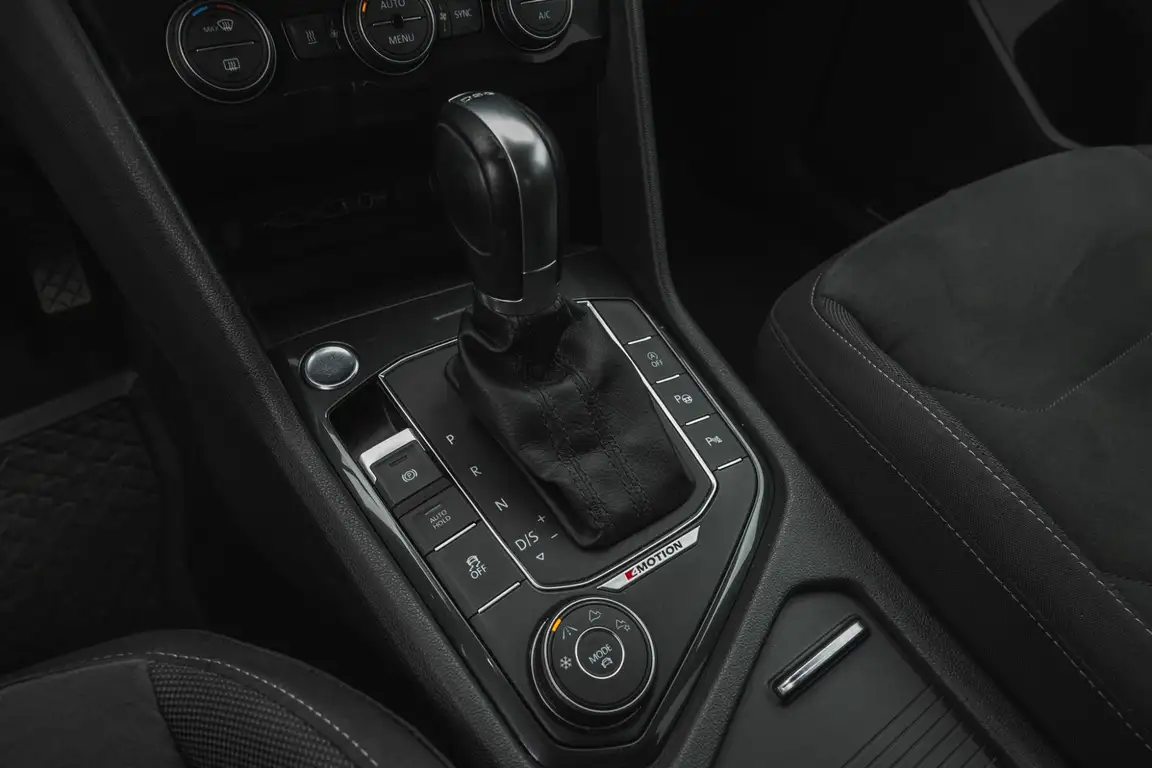 VOLKSWAGEN TIGUAN ALLSPACE