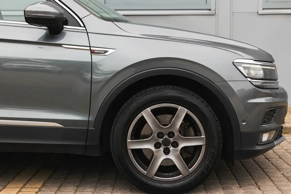 VOLKSWAGEN TIGUAN ALLSPACE