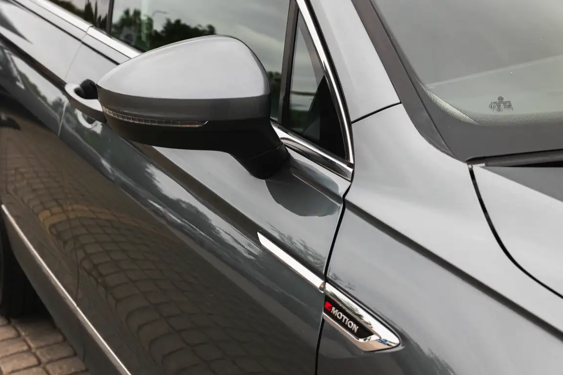 VOLKSWAGEN TIGUAN ALLSPACE