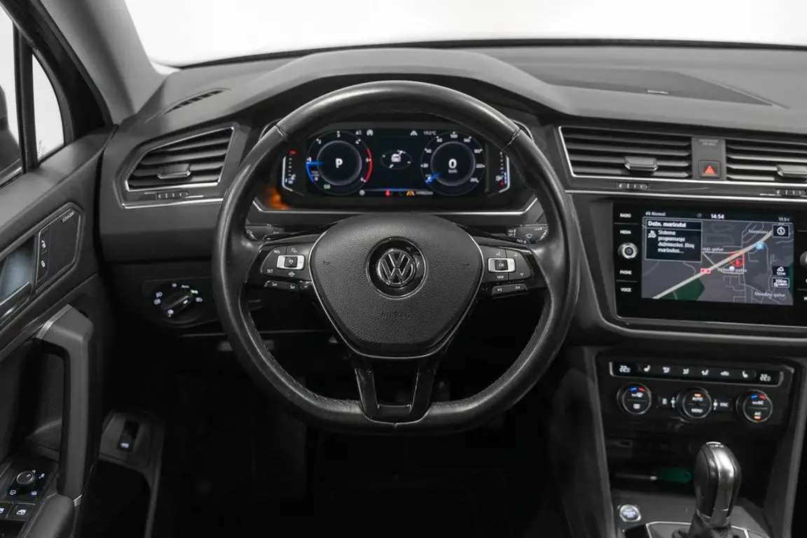 VOLKSWAGEN TIGUAN ALLSPACE