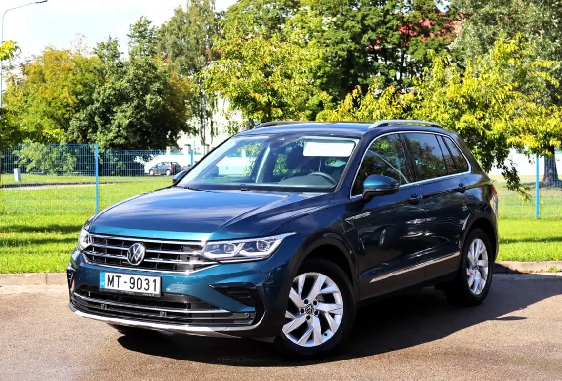 VOLKSWAGEN TIGUAN