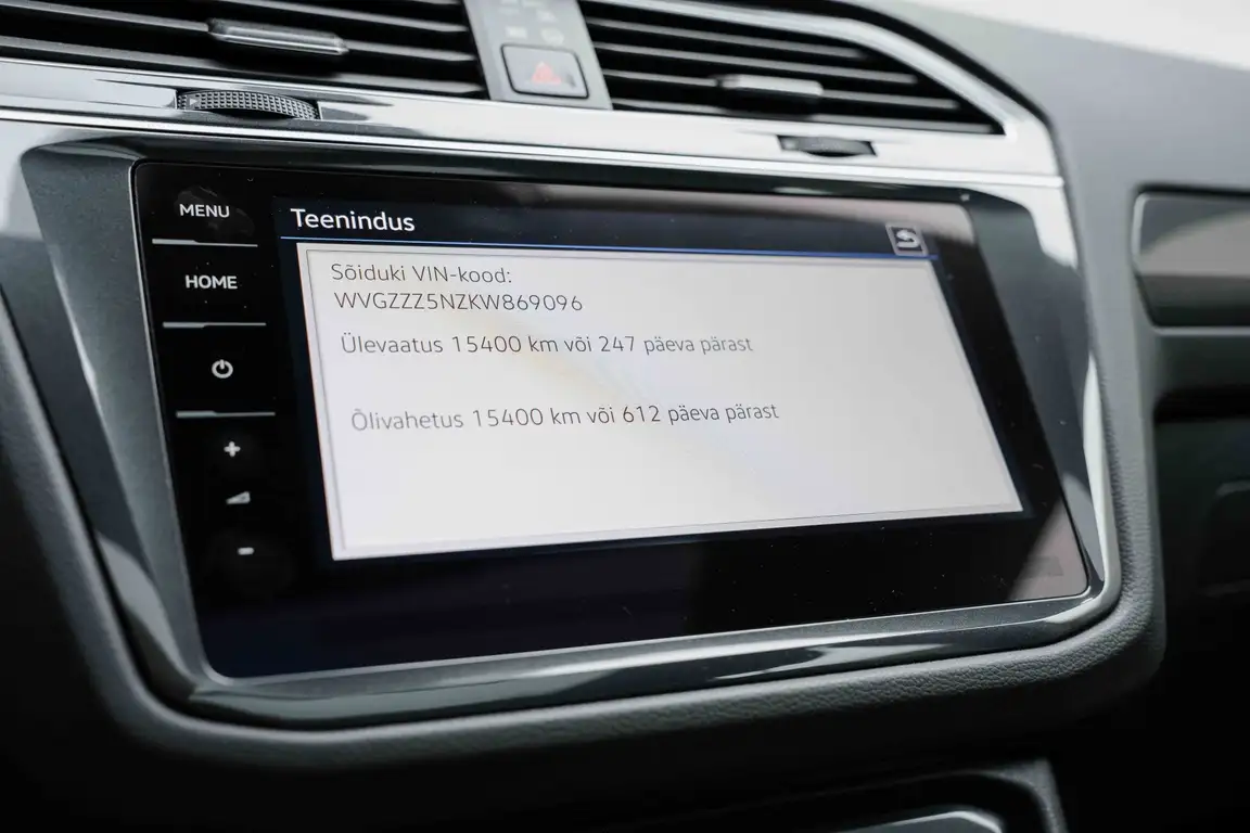 VOLKSWAGEN TIGUAN