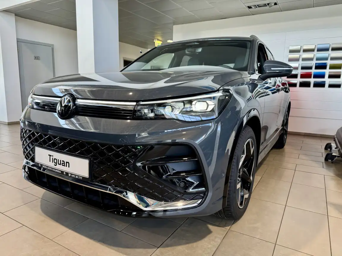 VOLKSWAGEN TIGUAN