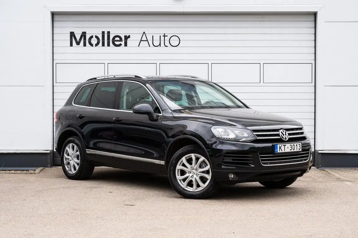 VOLKSWAGEN TOUAREG