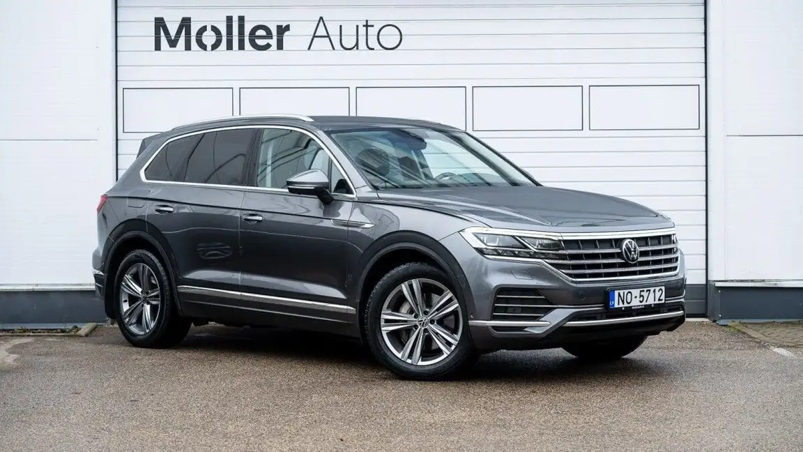 VOLKSWAGEN TOUAREG