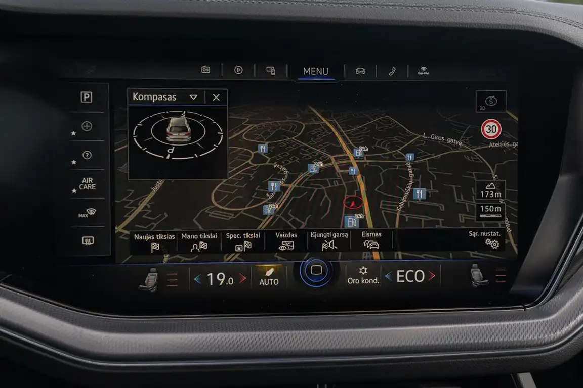 VOLKSWAGEN TOUAREG