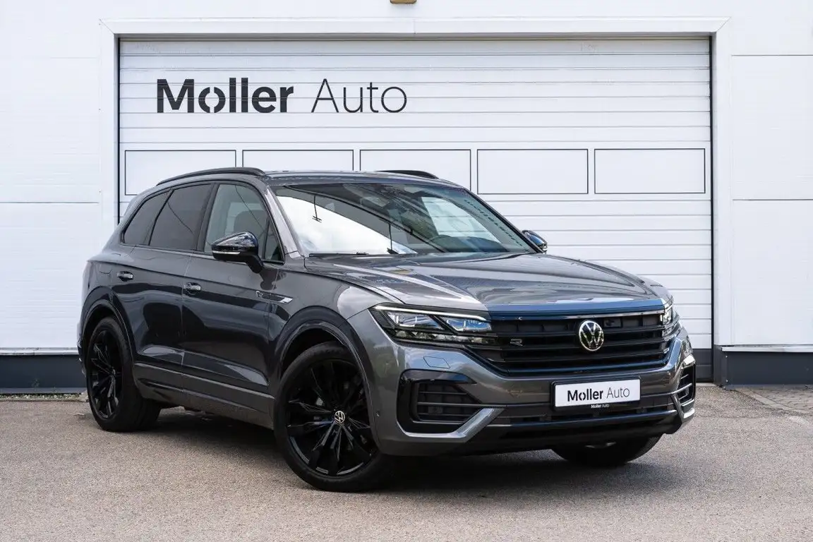 VOLKSWAGEN TOUAREG