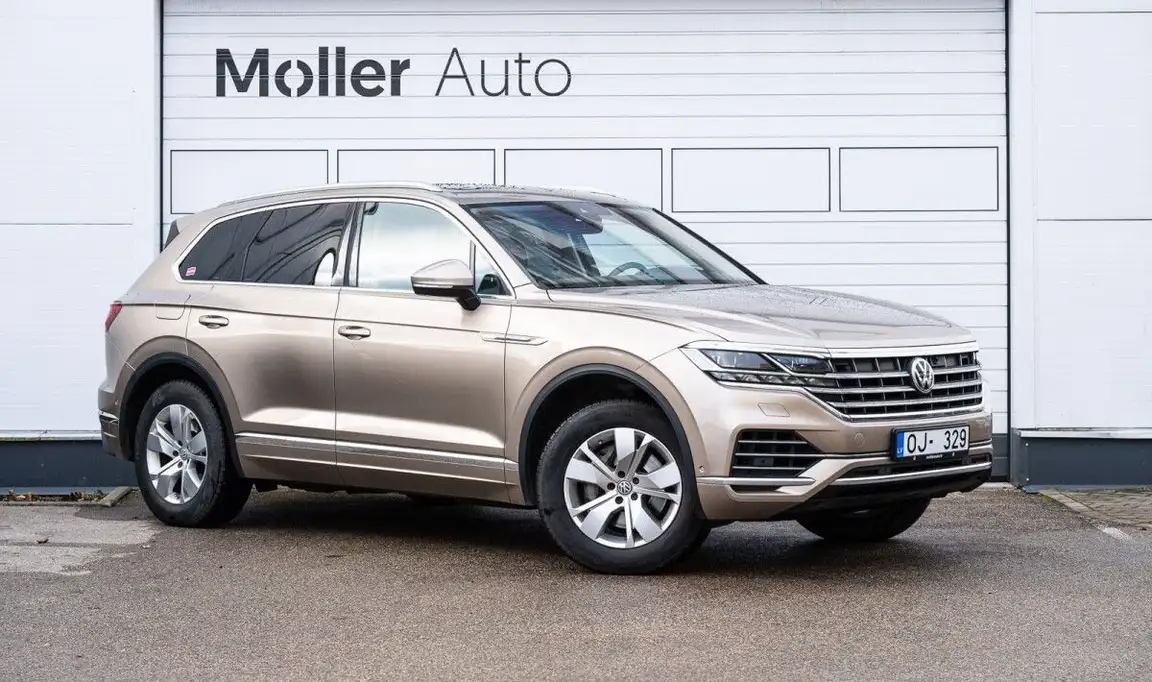 VOLKSWAGEN TOUAREG