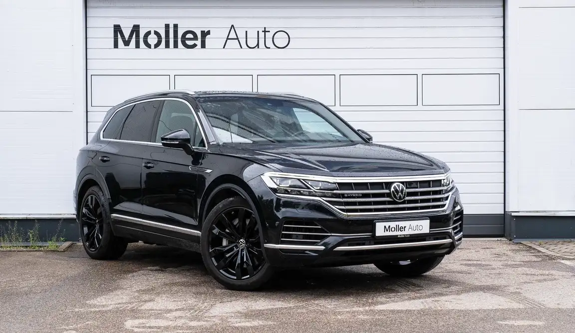 VOLKSWAGEN TOUAREG