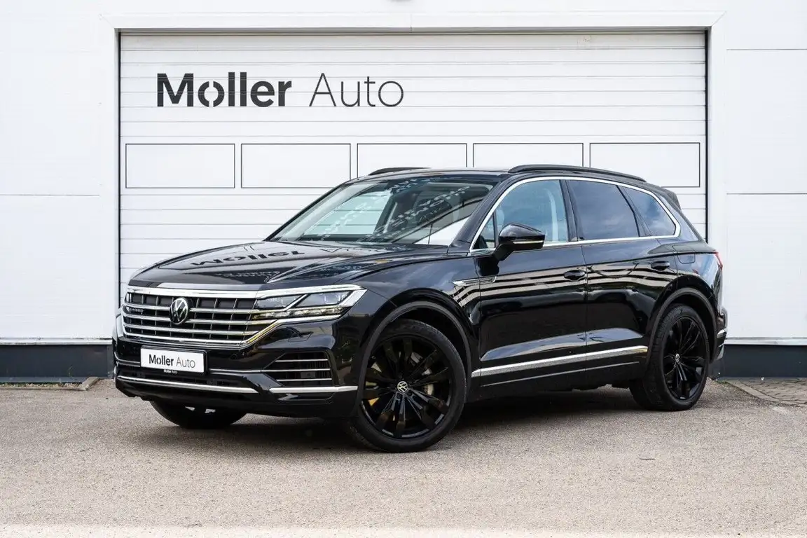 VOLKSWAGEN TOUAREG