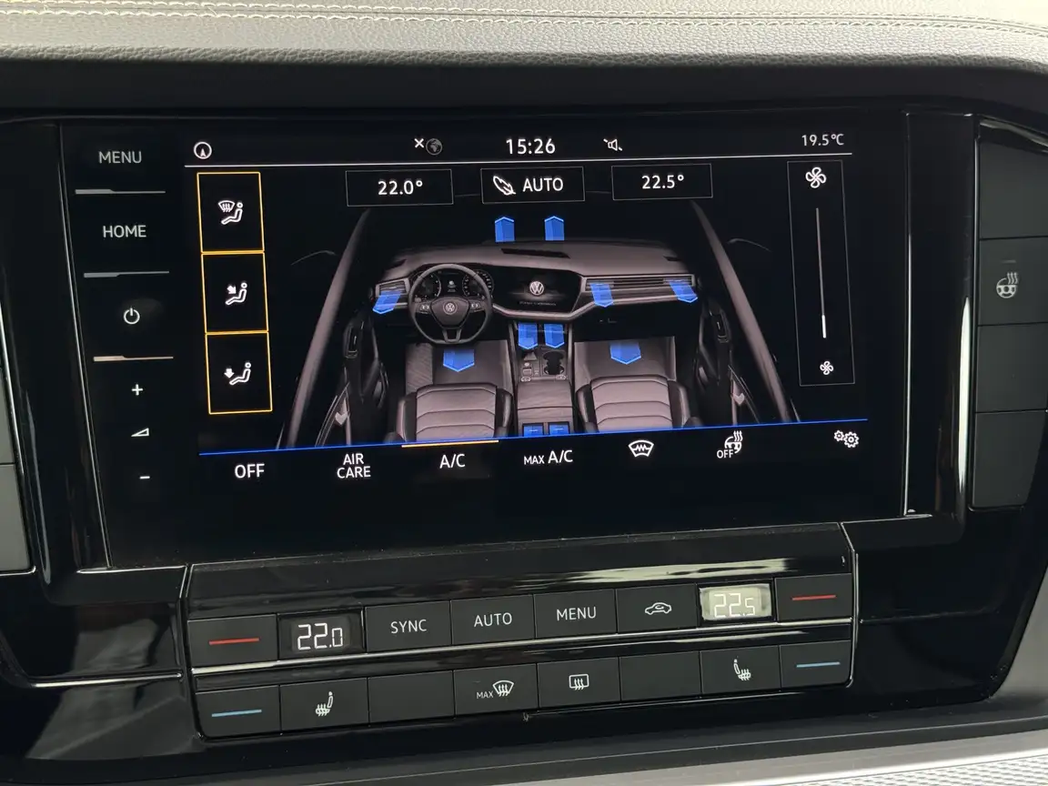 VOLKSWAGEN TOUAREG