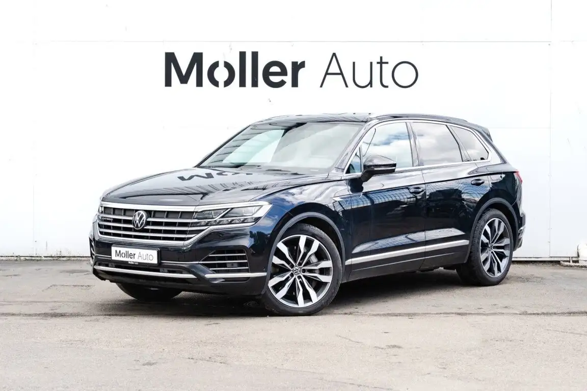VOLKSWAGEN TOUAREG