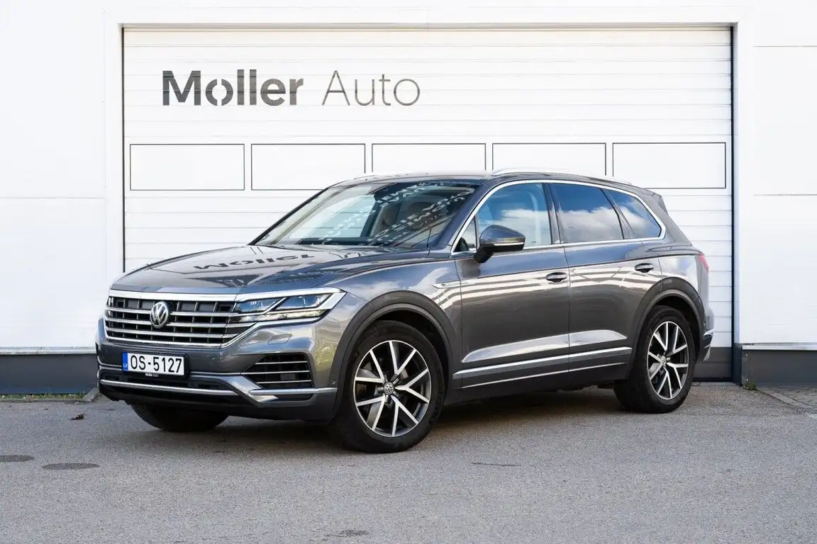 VOLKSWAGEN TOUAREG