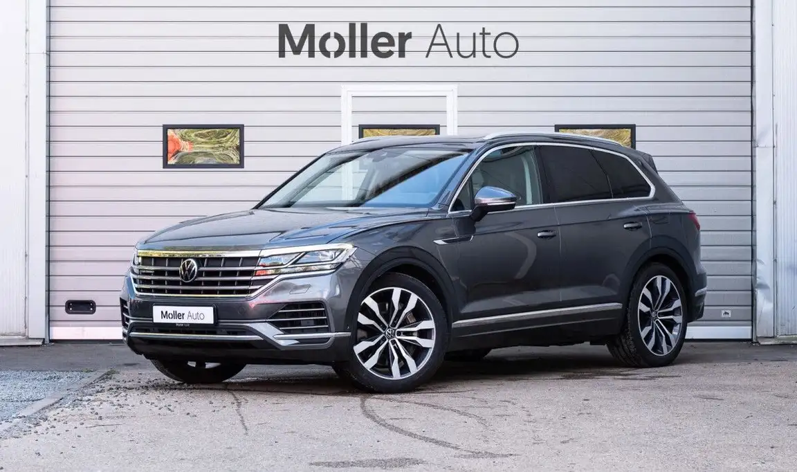 VOLKSWAGEN TOUAREG