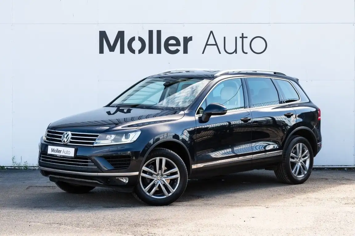 VOLKSWAGEN TOUAREG