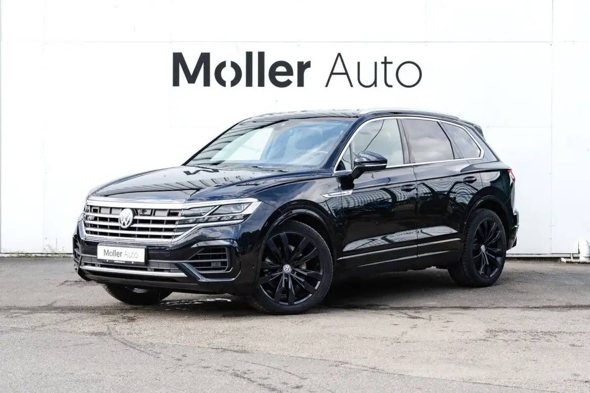 VOLKSWAGEN TOUAREG