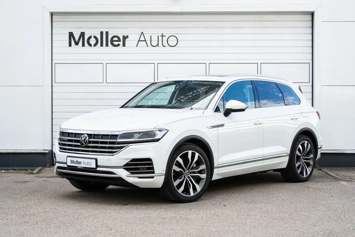 VOLKSWAGEN TOUAREG