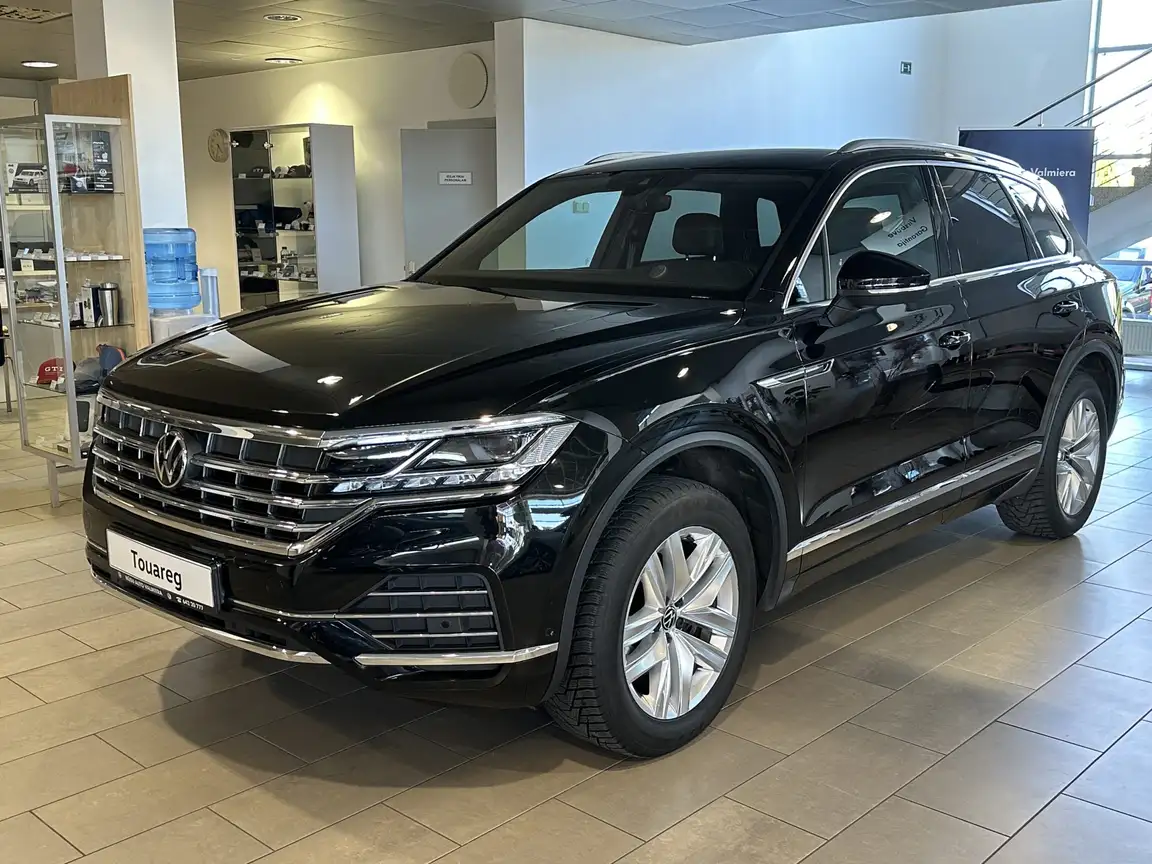VOLKSWAGEN TOUAREG