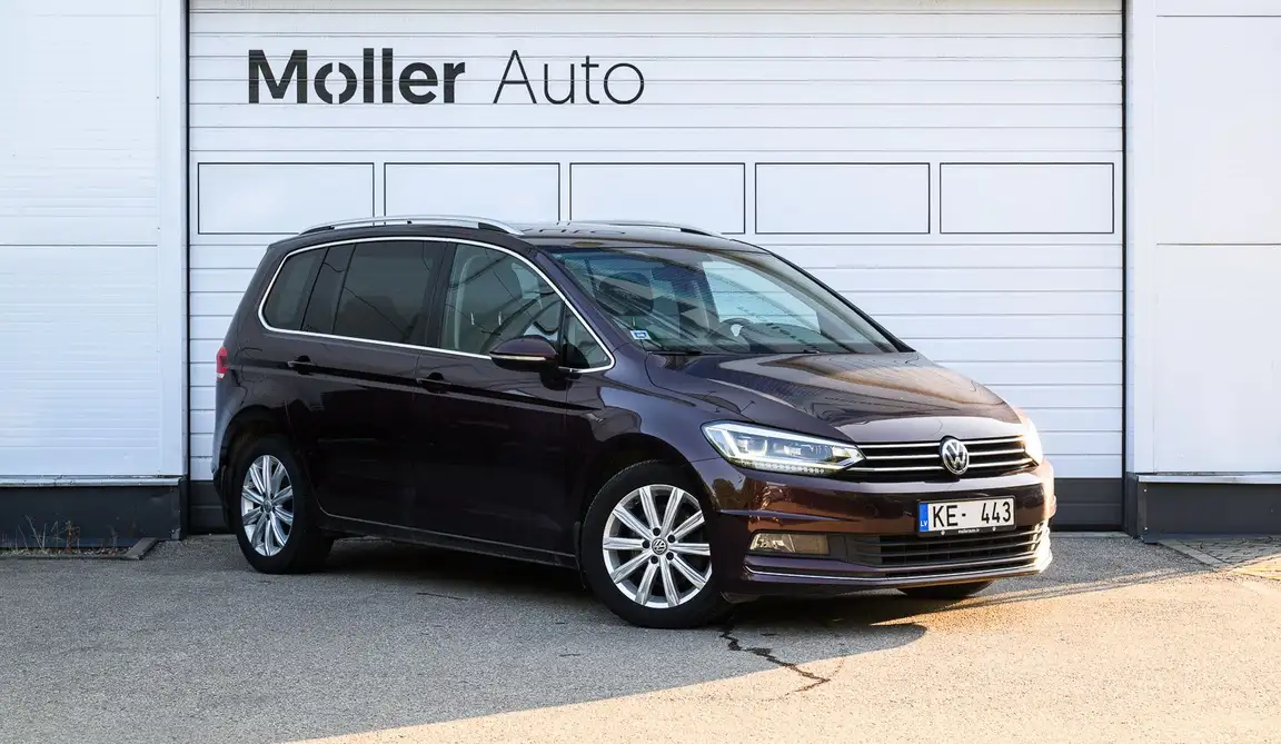 VOLKSWAGEN TOURAN