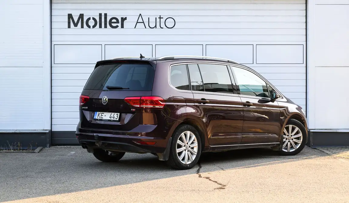 VOLKSWAGEN TOURAN