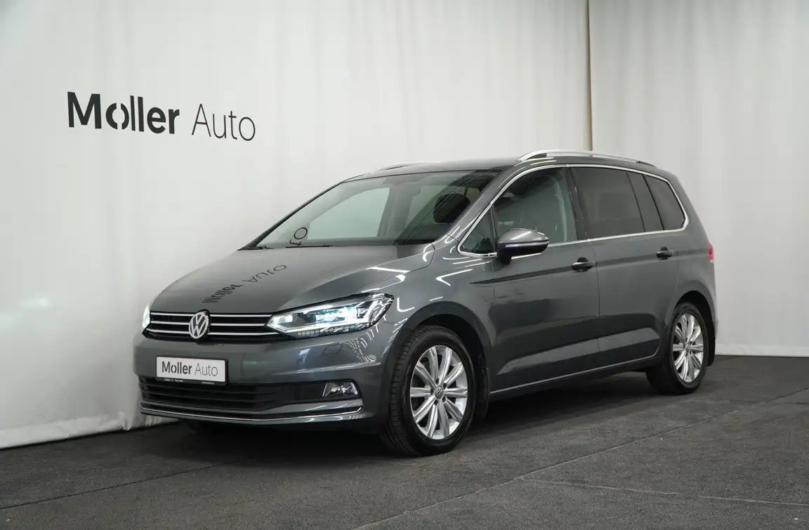 VOLKSWAGEN TOURAN