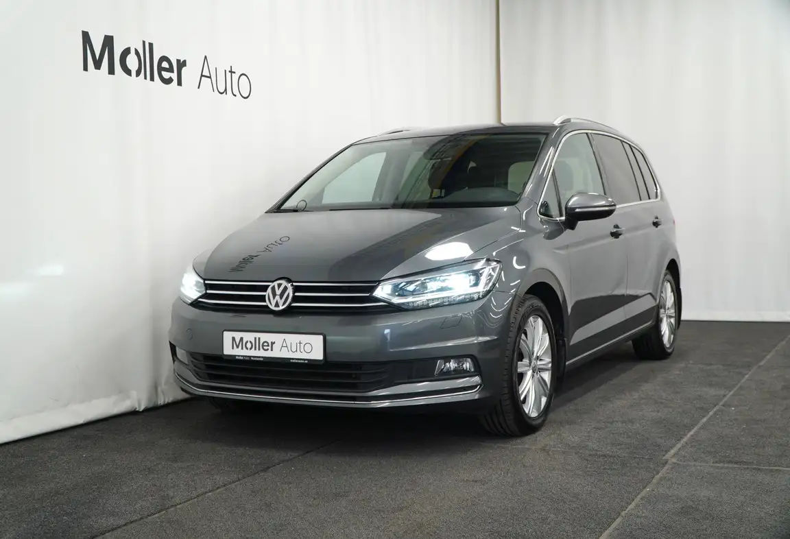 VOLKSWAGEN TOURAN