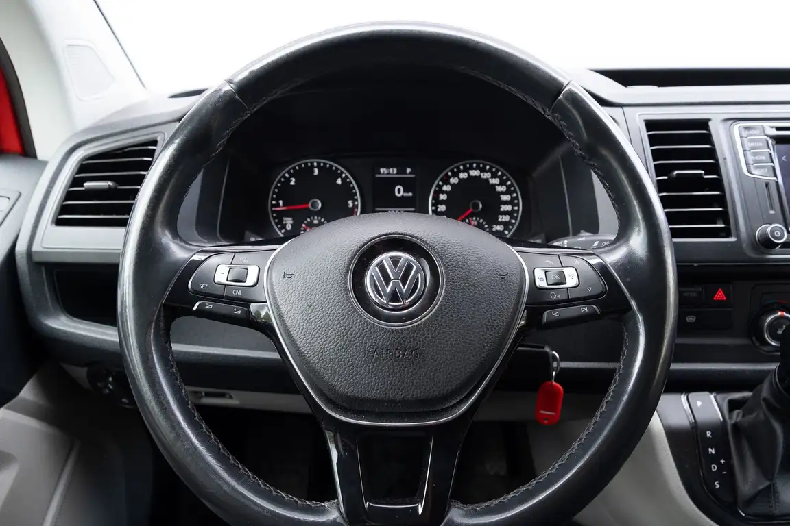VOLKSWAGEN TRANSPORTER
