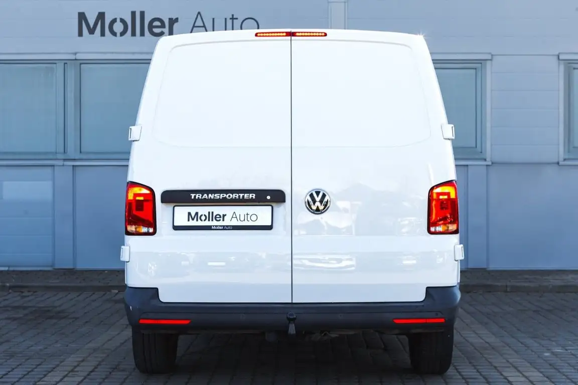VOLKSWAGEN TRANSPORTER