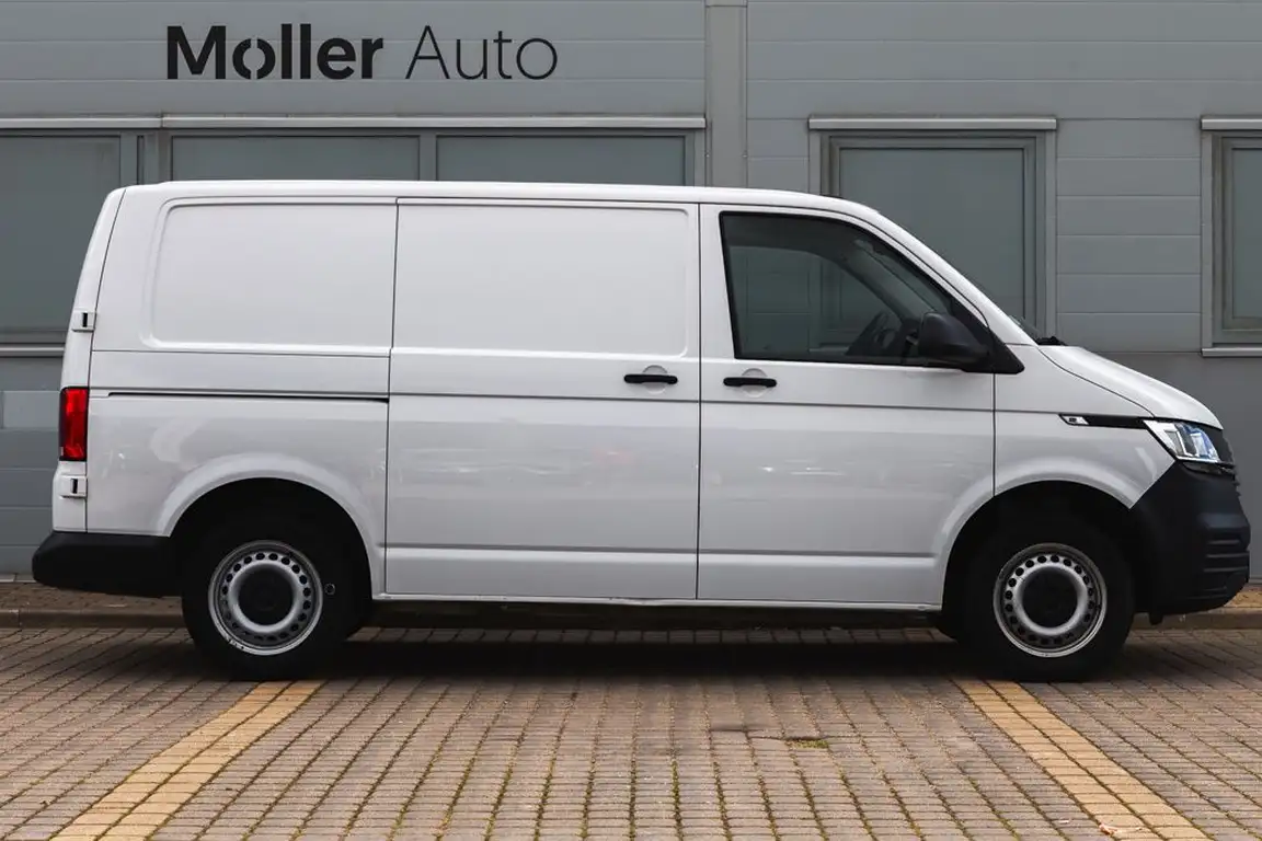 VOLKSWAGEN TRANSPORTER