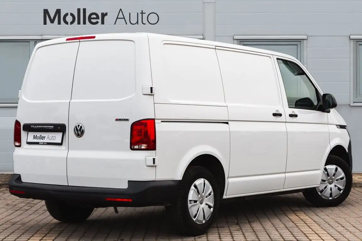 VOLKSWAGEN TRANSPORTER