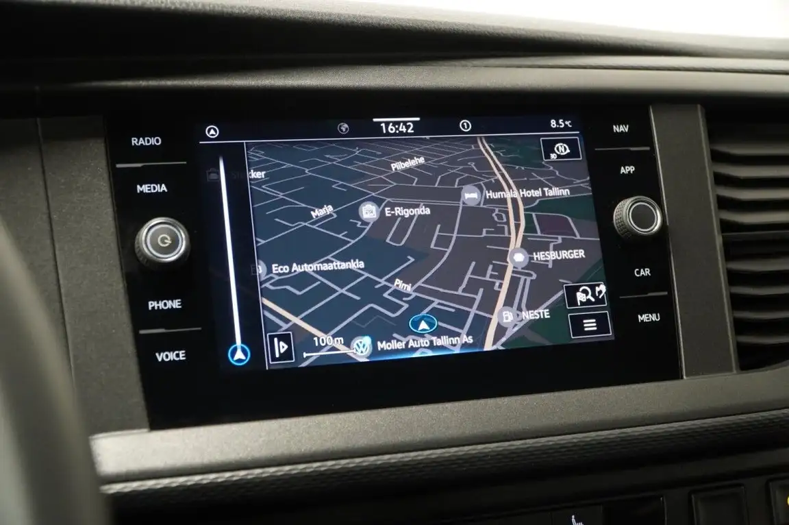 VOLKSWAGEN TRANSPORTER