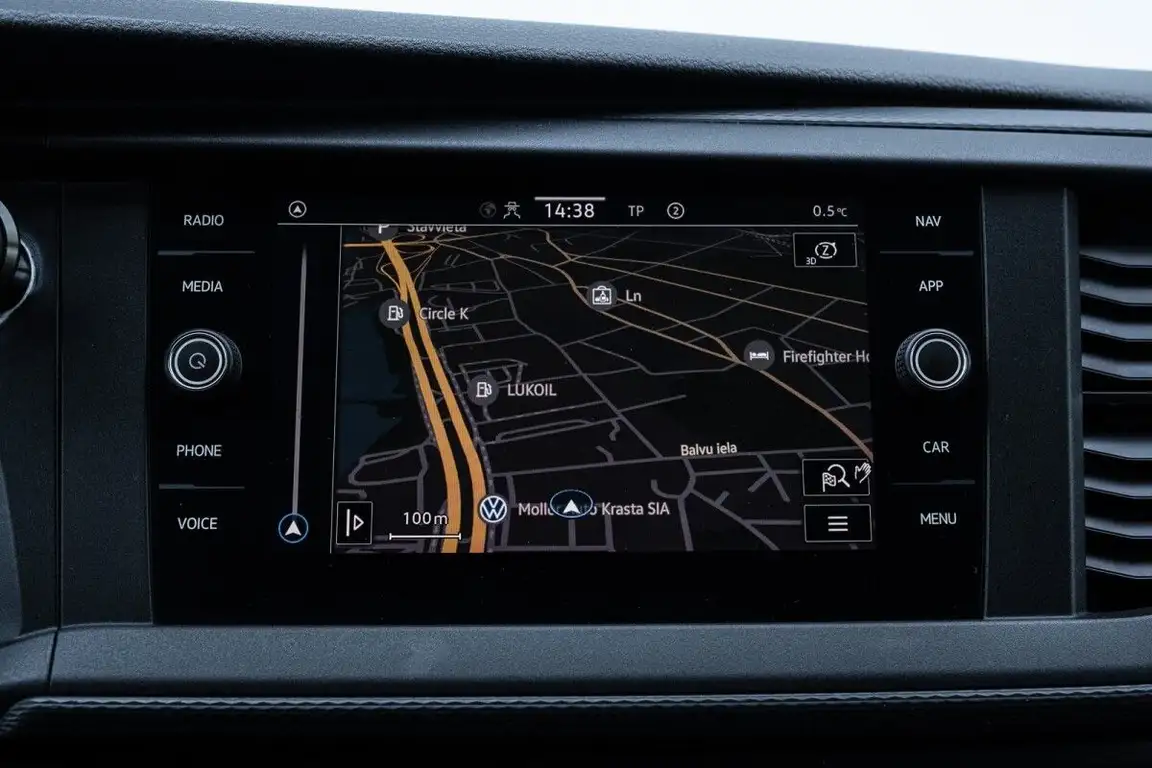 VOLKSWAGEN TRANSPORTER