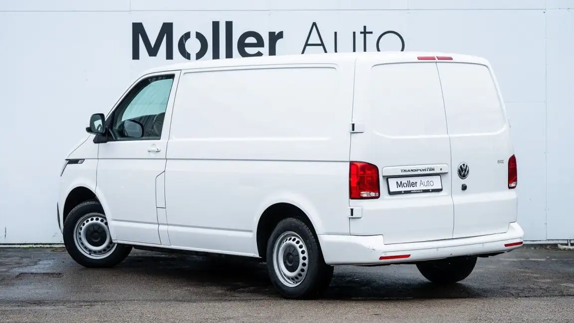 VOLKSWAGEN TRANSPORTER