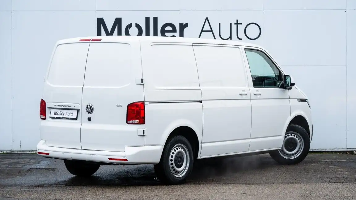 VOLKSWAGEN TRANSPORTER