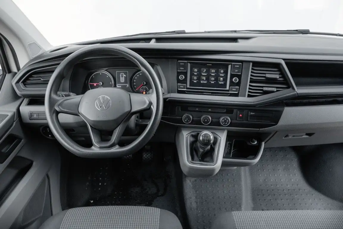 VOLKSWAGEN TRANSPORTER