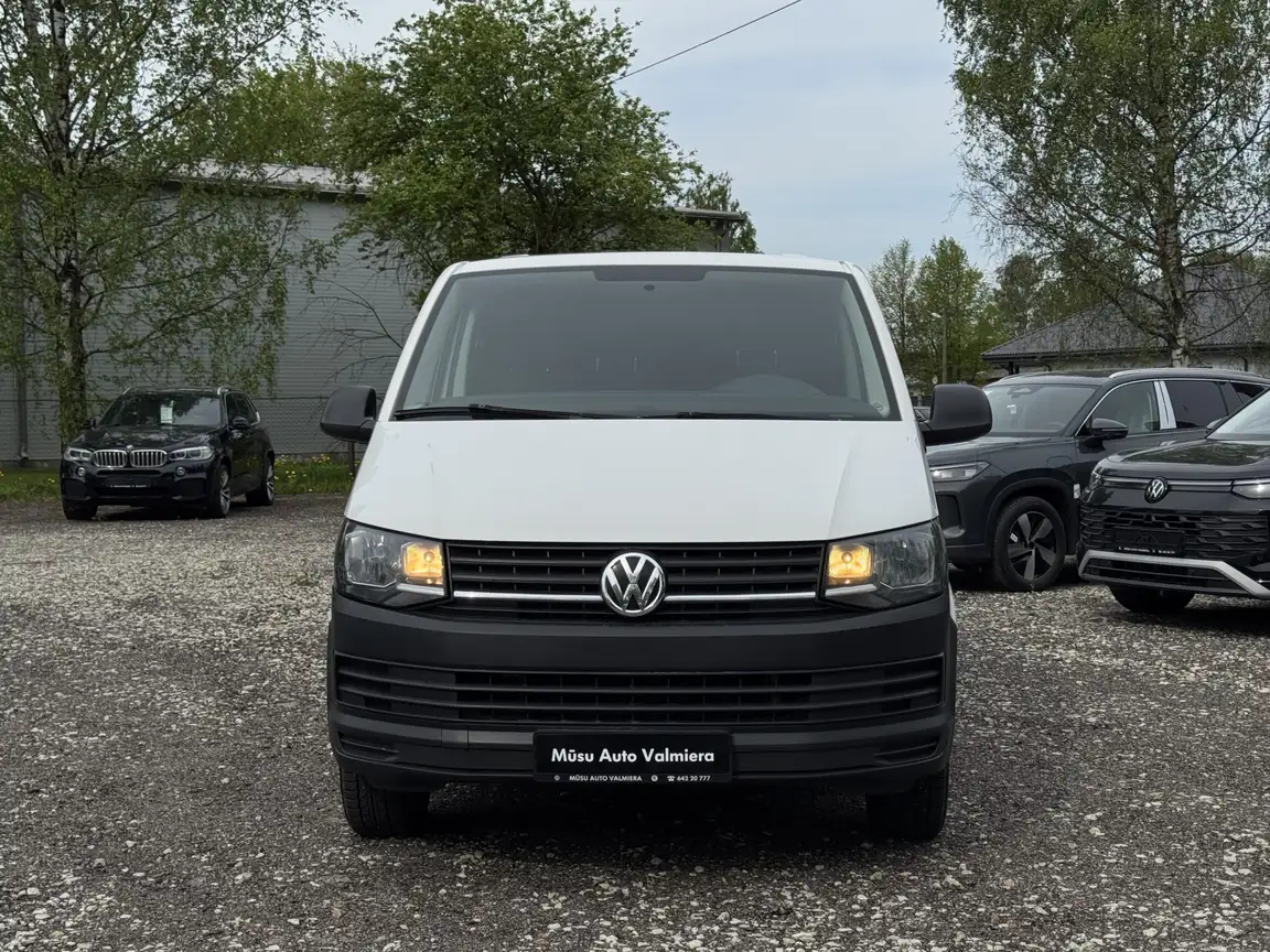 VOLKSWAGEN TRANSPORTER