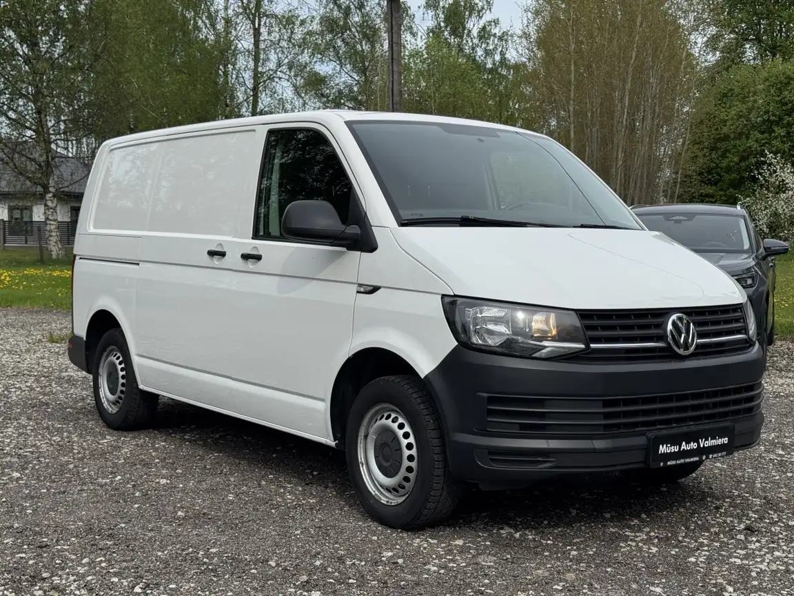 VOLKSWAGEN TRANSPORTER