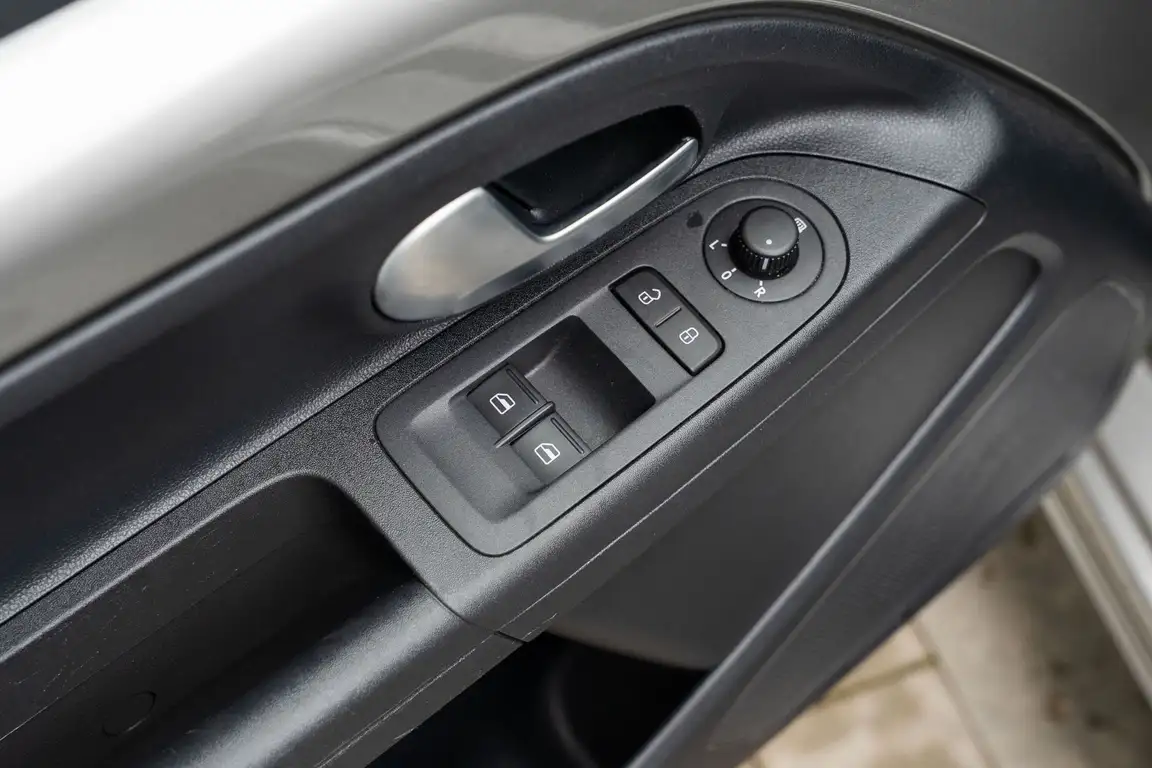 VOLKSWAGEN NONE