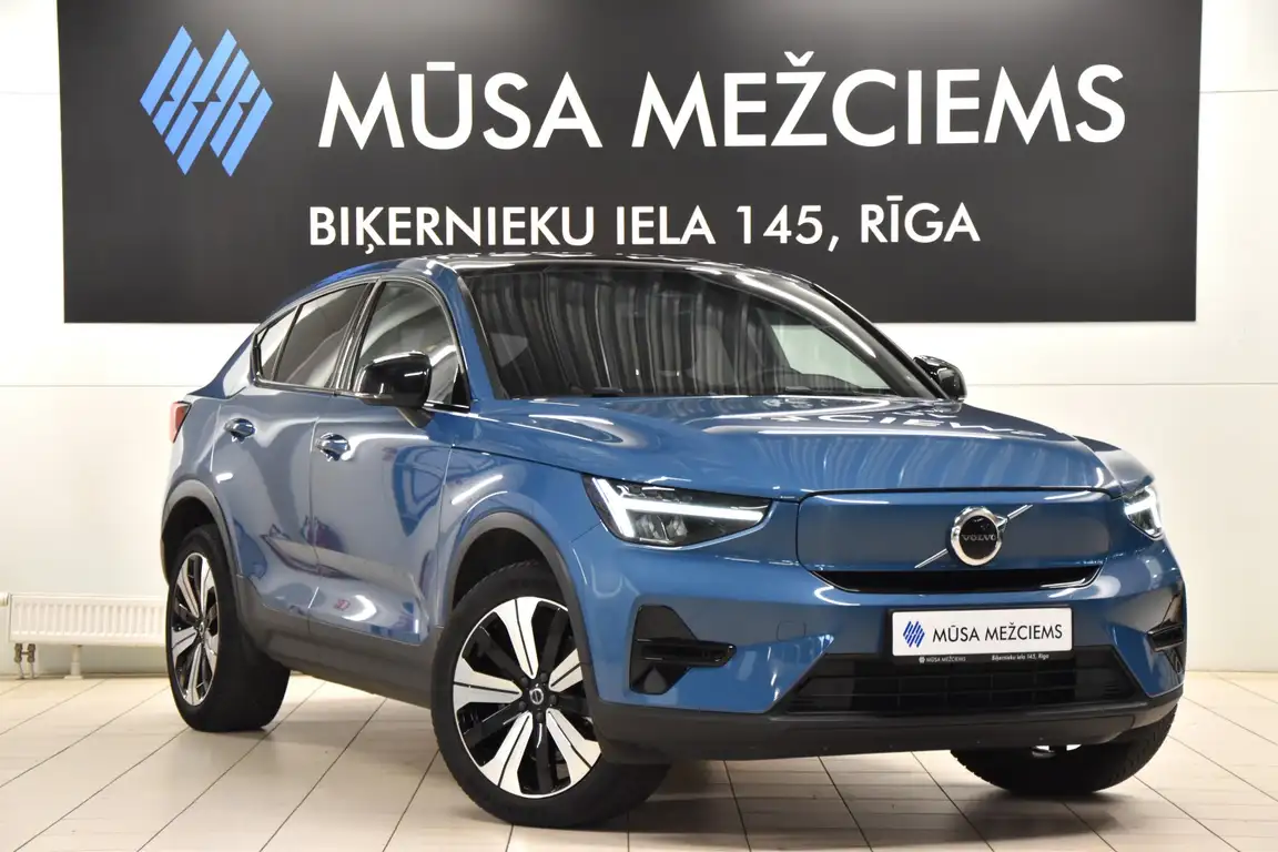 VOLVO C40