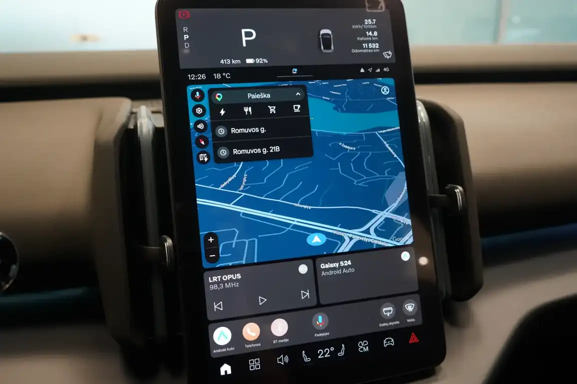 VOLVO EX30