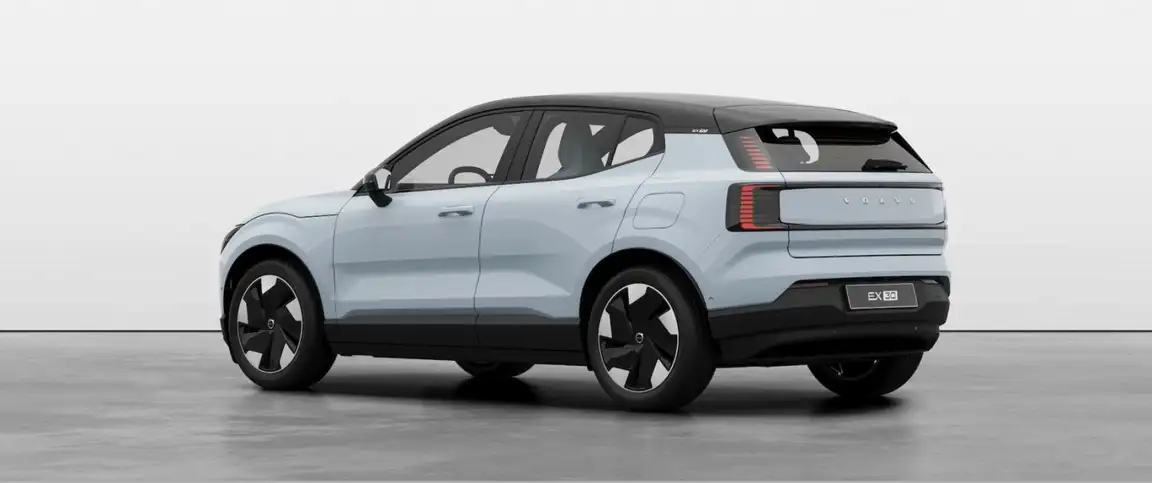 VOLVO EX30